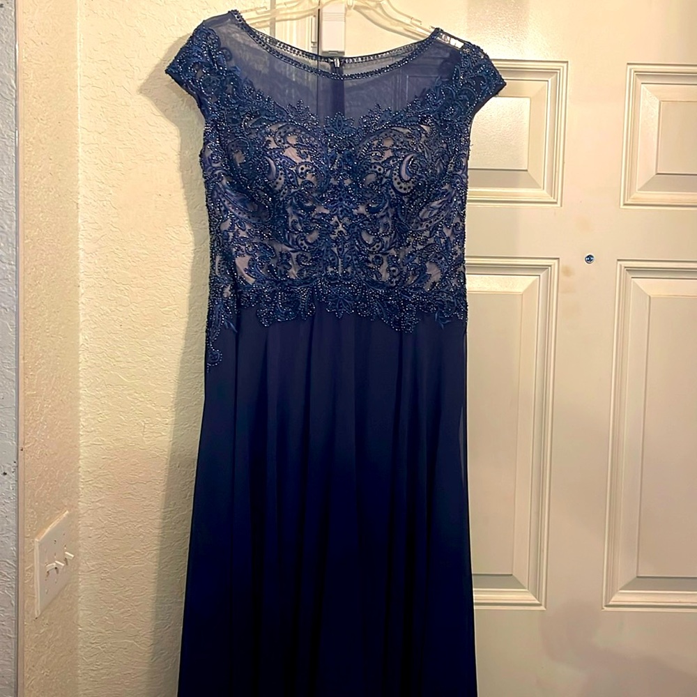 MGNY BY MORI LEE Size 12